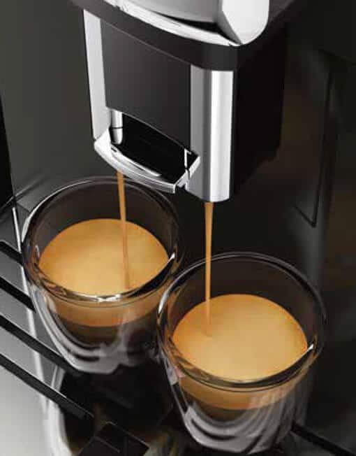 pouring coffee gaggia anima